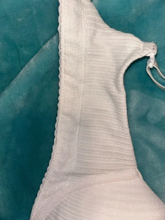 Victoria's Secret White Lightly Lined T-Shirt Bra - Picture 2 of 4